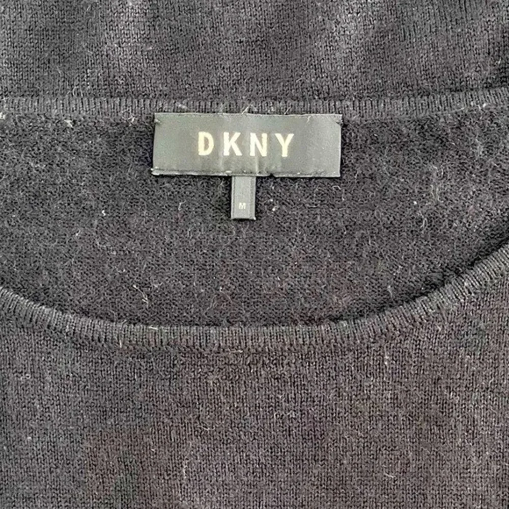 DKNY Womens Black Lace Trim Long Sleeve Sweater M Wool Blend Crew Neck VG